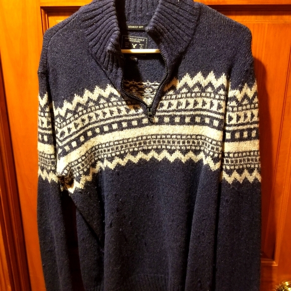 American Eagle 1/4 long sleeve  sweater - Picture 1 of 2